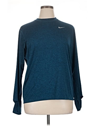 Nike Long Sleeve T-Shirt (view 1)