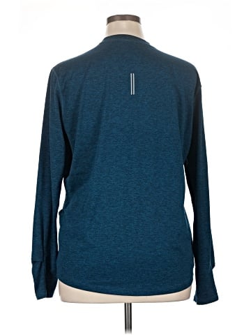 Nike Long Sleeve T-Shirt (view 2)