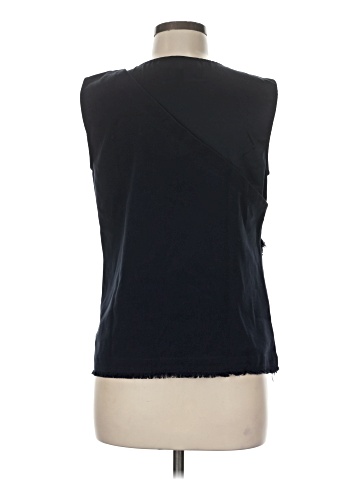 Elizabeth & Clarke Sleeveless Top (view 2)