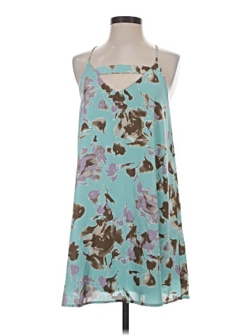 Dejavu Casual Dress (view 1)