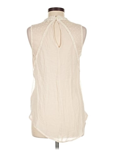 Umgee Sleeveless Blouse (view 2)