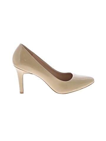 Kelly & Katie Heels (view 1)