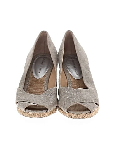 Adrienne Vittadini Wedges (view 2)