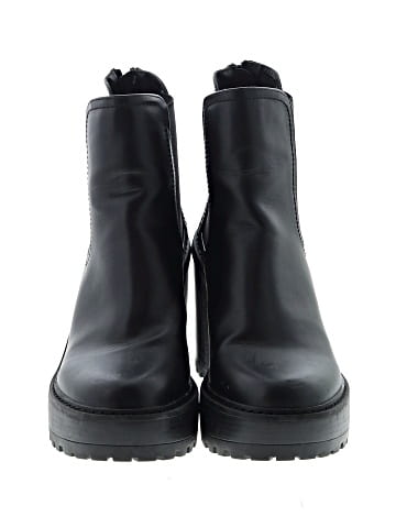 Steve Madden Ankle Boots (view 2)