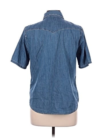 Levi's Short Sleeve Button-Down Shirt (view 2)