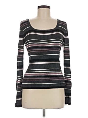 Liz Claiborne Pullover Sweater (view 1)