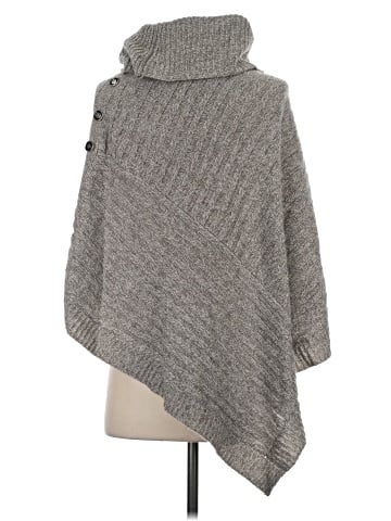 Karen Scott Poncho (view 2)