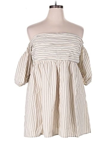 Abercrombie & Fitch Casual Dress (view 1)