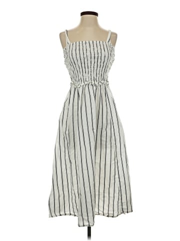 Old Navy Casual Dress (view 1)