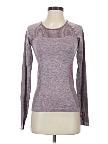 Nike Long Sleeve T-Shirt (view 1)