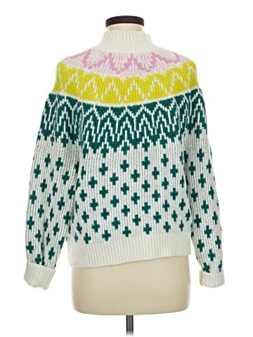 Old Navy Pullover Sweater (view 2)