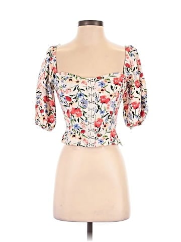 ASTR The Label 3/4 Sleeve Blouse (view 1)