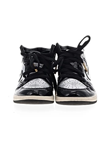 Air Jordan 1 Mid SE PS 'Black Metallic Silver' Sneakers (view 2)