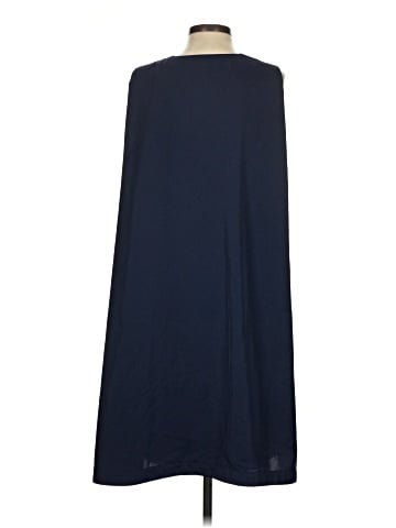 Hilton Hollis Casual Dress (view 2)