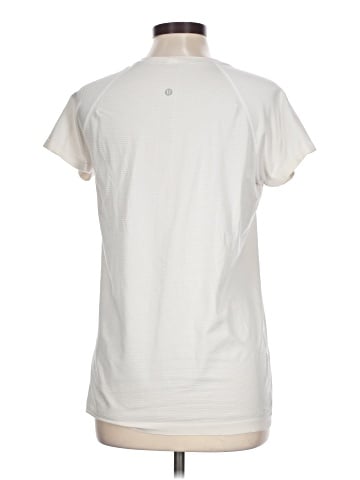 Lululemon Athletica Short Sleeve T-Shirt (view 2)