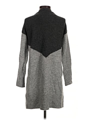 Dex Cardigan (view 2)