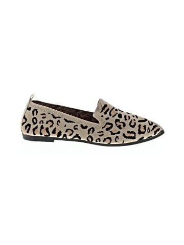 Unbranded Flats (view 1)