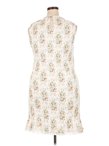 American Eagle Outfitters Casual Dress (view 2)