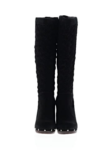 Ugg Boots (view 2)