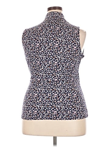 41Hawthorn Sleeveless Blouse (view 2)
