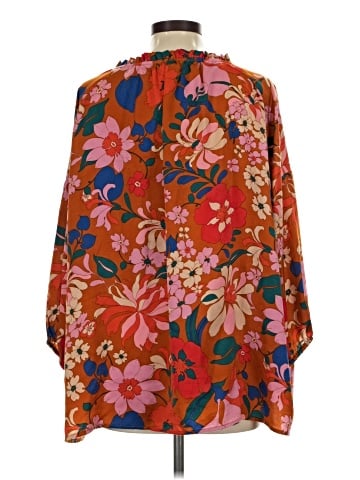 Entro 3/4 Sleeve Blouse (view 2)