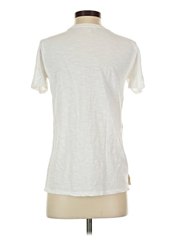 Maurices Short Sleeve T-Shirt (view 2)