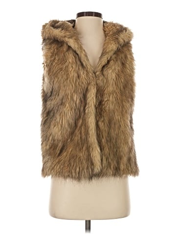 Kenar Faux Fur Vest (view 1)