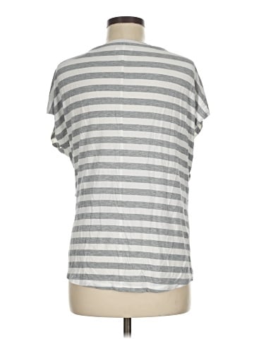 Old Navy - Maternity Sleeveless T-Shirt (view 2)