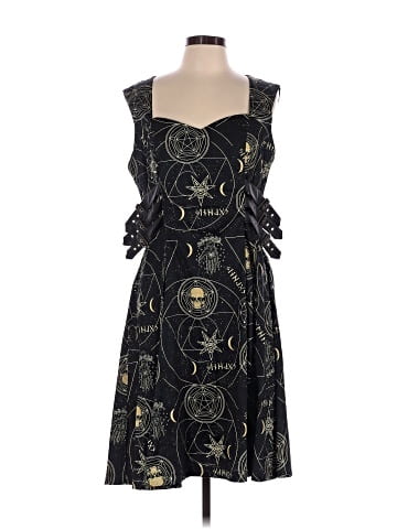 Hot Topic Cocktail Dress (view 1)