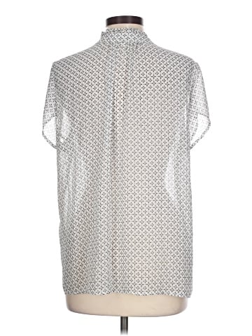 Pleione Short Sleeve Blouse (view 2)