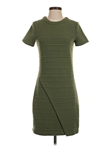 Slate & Willow Casual Dress (view 1)