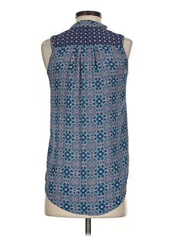 Rewind Sleeveless Blouse (view 2)