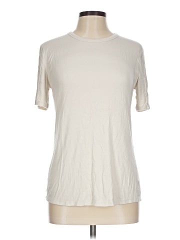 Lululemon Athletica Short Sleeve T-Shirt (view 1)