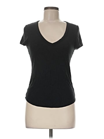 American Eagle Outfitters Short Sleeve T-Shirt (view 1)