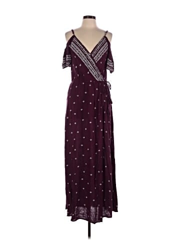 Xhilaration Cocktail Dress (view 1)