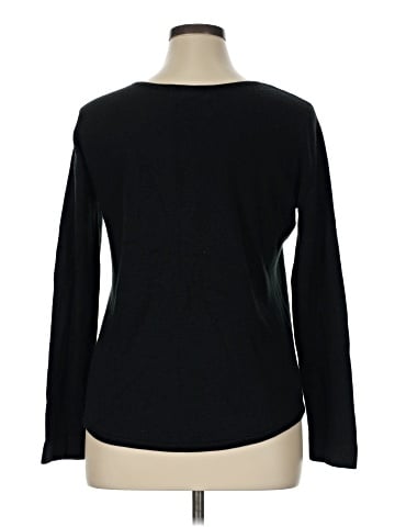 Unbranded Pullover Sweater (view 2)