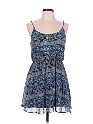 Forever 21 Casual Dress (view 1)