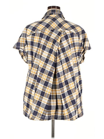 Columbia Short Sleeve Button-Down Shirt (view 2)