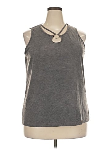 Unbranded Sleeveless T-Shirt (view 1)