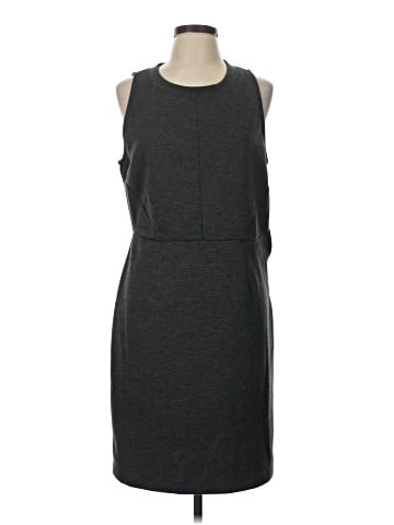 Old Navy Casual Dress (view 1)