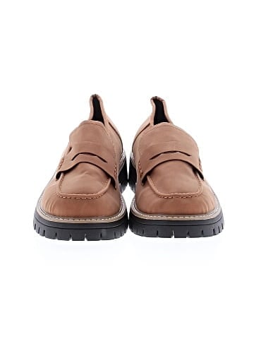 Unbranded Flats (view 2)