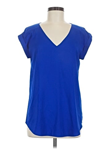 Express Outlet Short Sleeve Top (view 1)