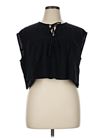 Torrid Sleeveless Blouse (view 1)