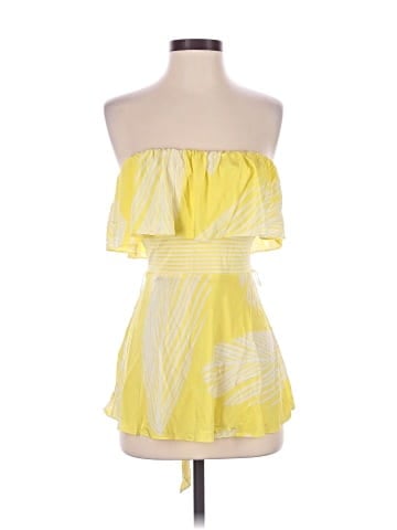 BCBGMAXAZRIA Sleeveless Top (view 1)