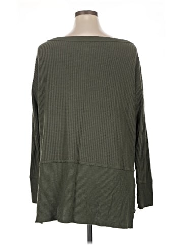 American Eagle Outfitters Pullover Sweater (view 2)