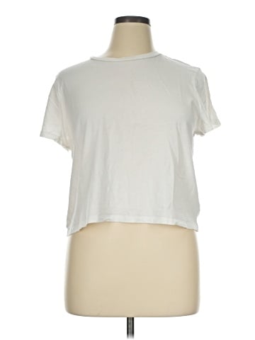 Gap Short Sleeve T-Shirt (view 1)