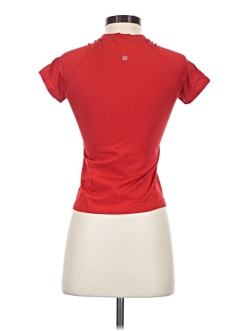 Lululemon Athletica Short Sleeve Turtleneck (view 2)