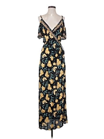 Xhilaration Casual Dress (view 1)