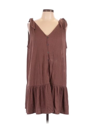 Ann Taylor LOFT Sleeveless Blouse (view 1)