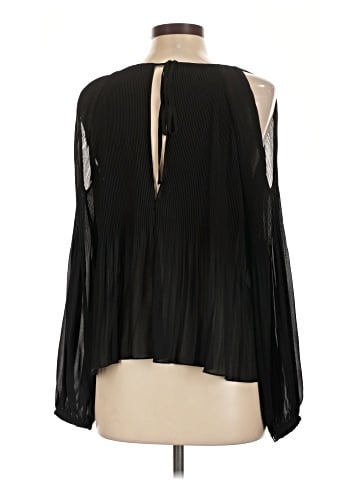 Romeo & Juliet Couture Long Sleeve Blouse (view 2)